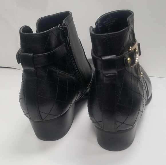 Unisa Unpalize3-T Black Faux Leather Ankle Boots Women  Sz 9 - Picture 10 of 12